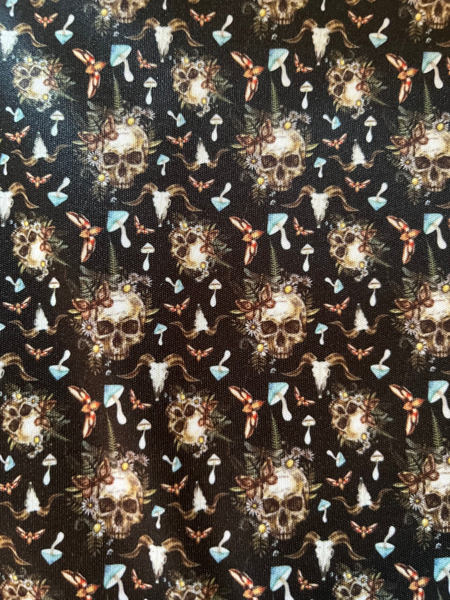Skulls Combo Cover