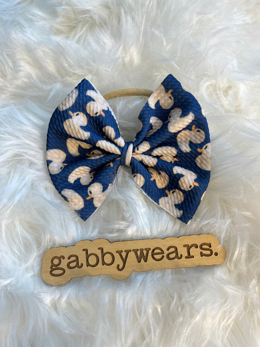 Duckie Bow
